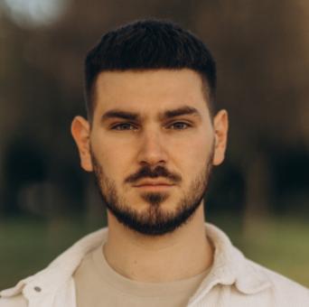 Ivan S, Senior iOS Engineer