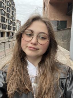 Emily G, NodeJS Backend Developer